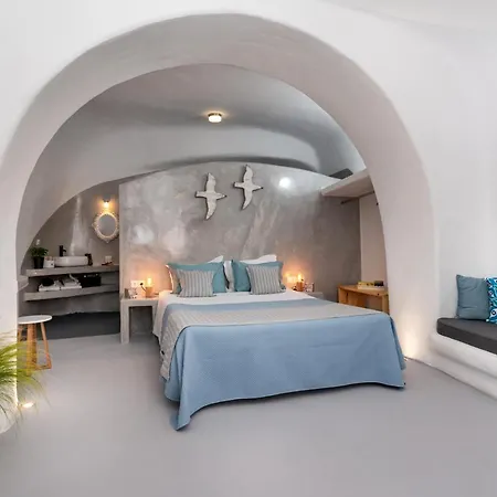 1812 Caves 'n Mansion Villa Karterados (Santorini)