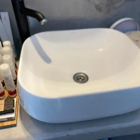 1812 Caves 'n Mansion Villa Karterados (Santorini)