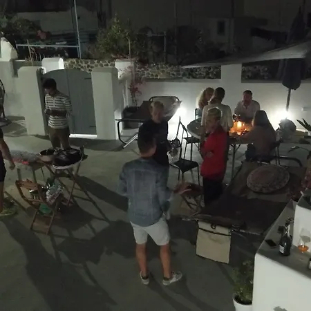 1812 Caves 'n Mansion *