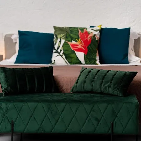 Βίλα 1812 Caves 'n Mansion