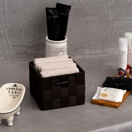 1812 Caves 'n Mansion Villa *