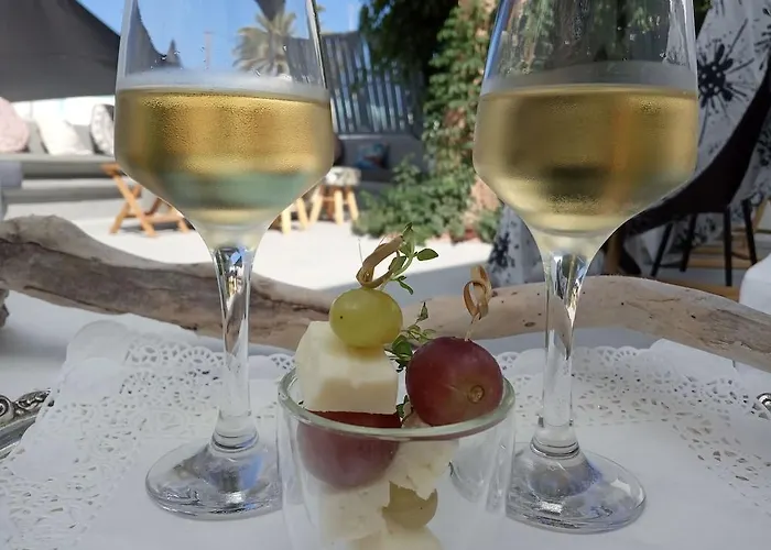 1812 Caves 'n Mansion فيلة