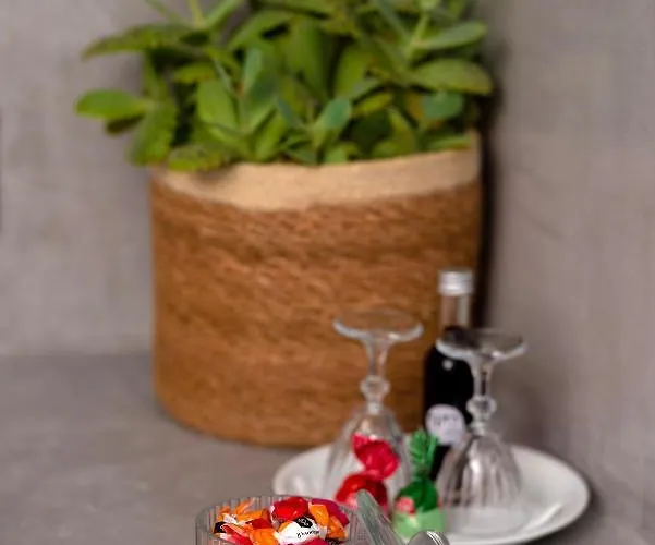 1812 Caves 'n Mansion فيلة كارتيرادوس