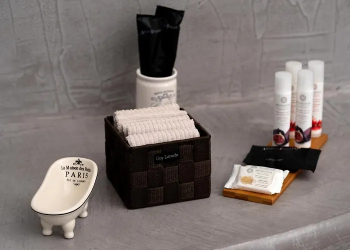 1812 Caves 'n Mansion فيلة *