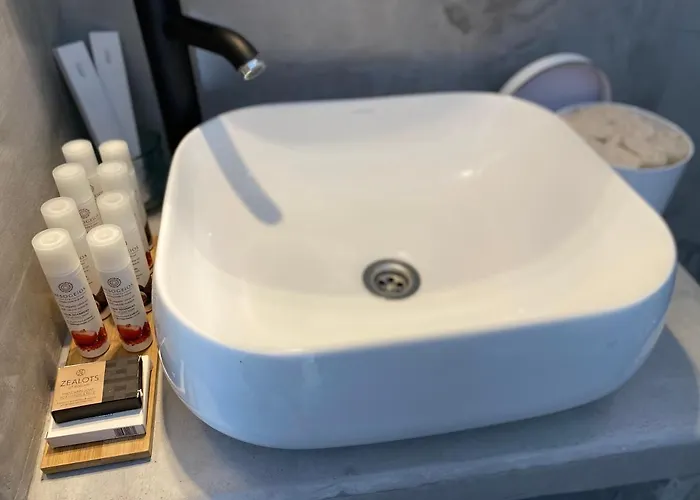 1812 Caves 'n Mansion Villa Karterados (Santorini)